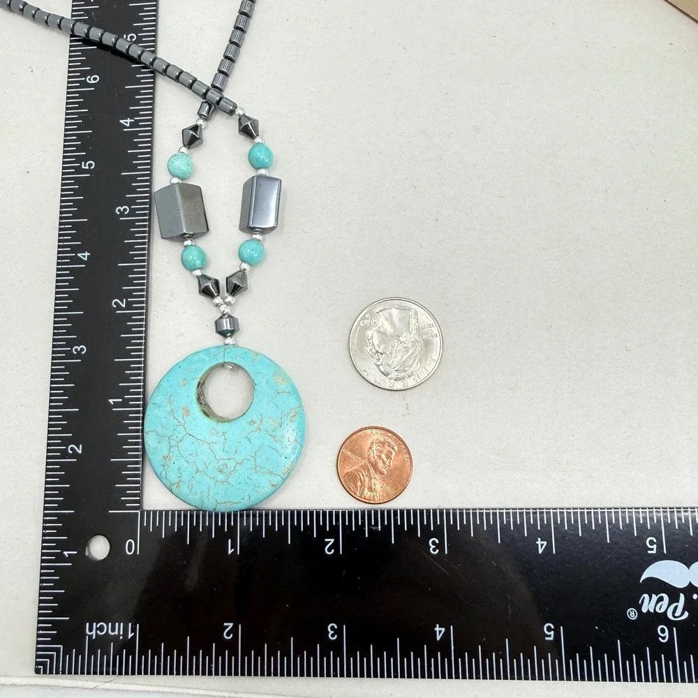 Lot of 2 Hematite Beaded Necklaces Faux Turquoise Donut Heart Magnetic‎ Clasp
